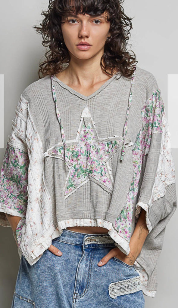 POL Light Gray Star Applique Hoodie Top