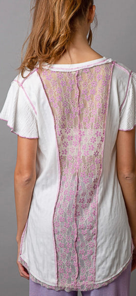 POL Short Sleeved Pink White Floral Accented Top