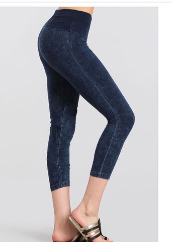 NWT Chatoyant Mineral Washed Denim Blue Cropped  Stretch Pants Leggings S M L - Linda's Fab Fashions